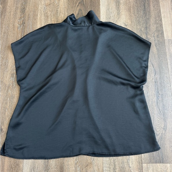 Ava and Viv top. Women’s size 1X. Black, button up. Excellent used condition! - Picture 5 of 6